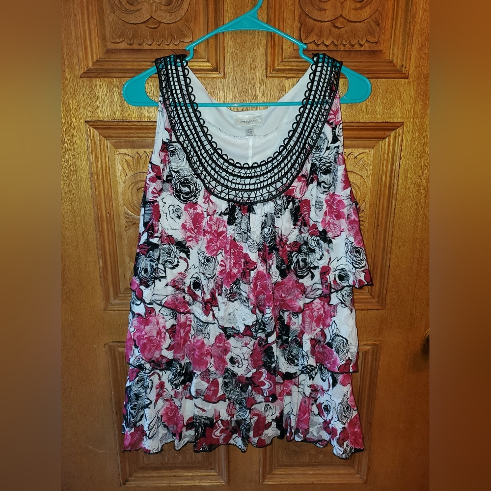Dress Barn floral top. Size 18/20